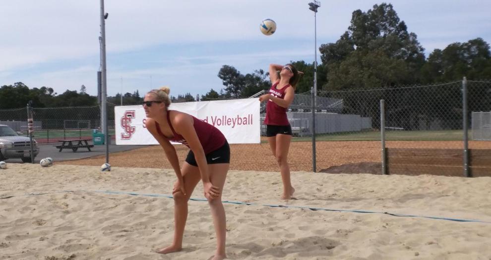Jensen Cunningham (left) and Lacey Maas (right) have won 13 of 20 sets as a pair this season.