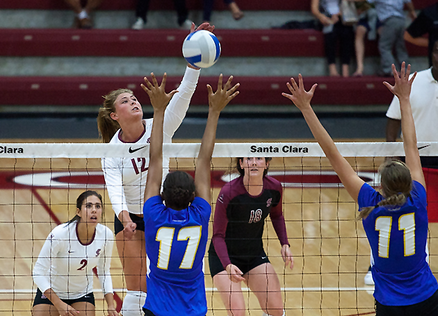 Gauchos Rally to Beat Broncos in Volleyball Action Friday Night