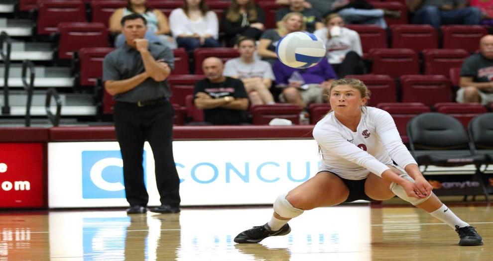 Volleyball Travels to Saint Mary's, Pacific For Final League Road Matches This Weekend
