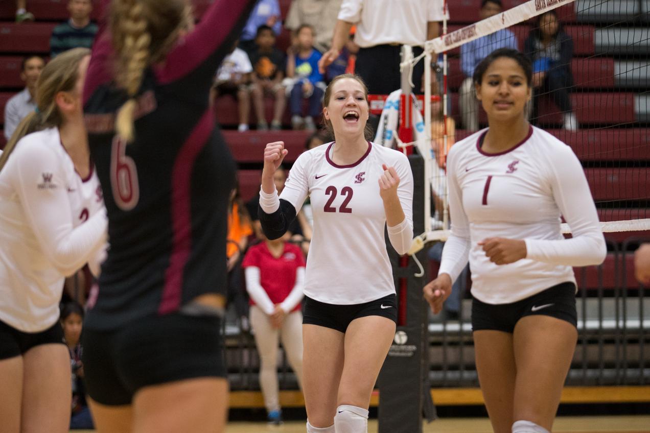 Volleyball Defeats No. 30 USD In Five
