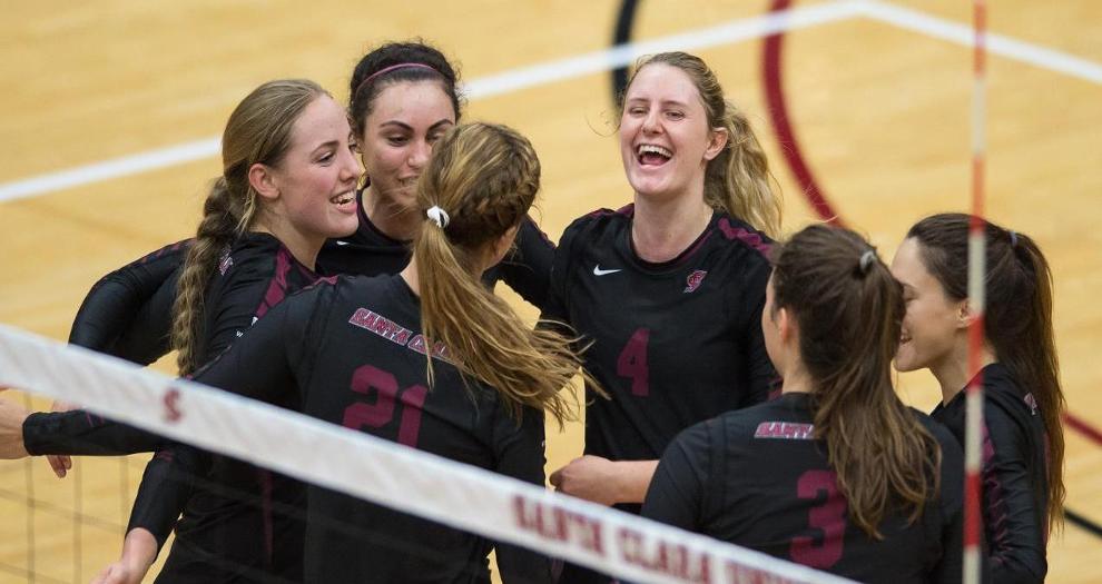 Volleyball Sweeps Saint Mary’s to Keep Pace in the WCC