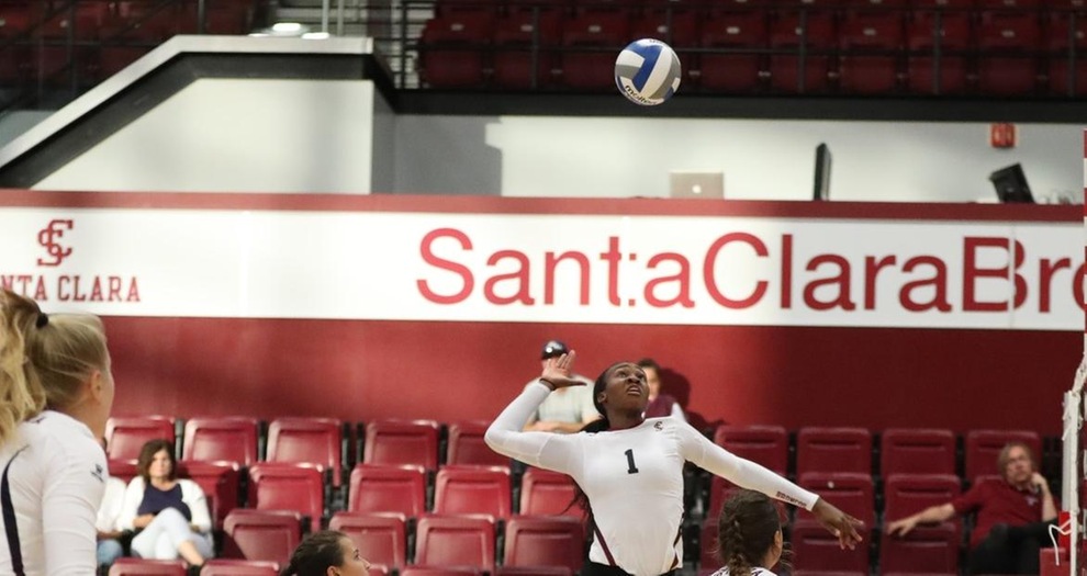 Volleyball Cruises to Victory in Home Opener