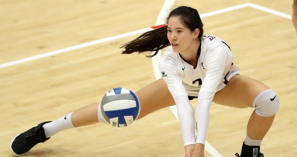 Volleyball Falls to LMU in Thursday’s WCC Home Opener