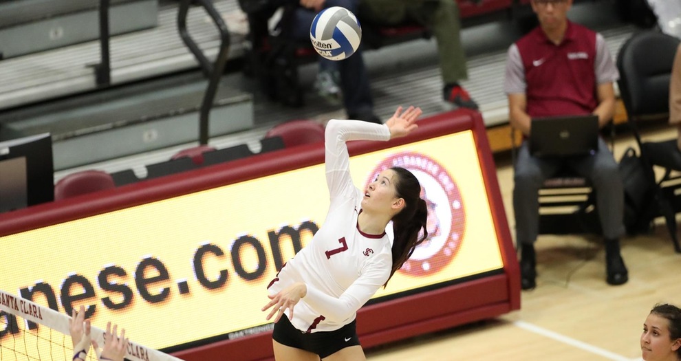 Volleyball Drops Four-Setter to Portland on Thursday