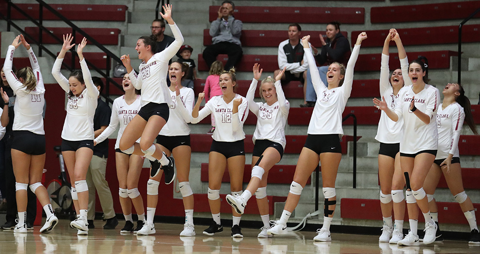 Santa Clara brings a 4-1 home record, including a 2-0 mark in WCC play, in to this week's action.