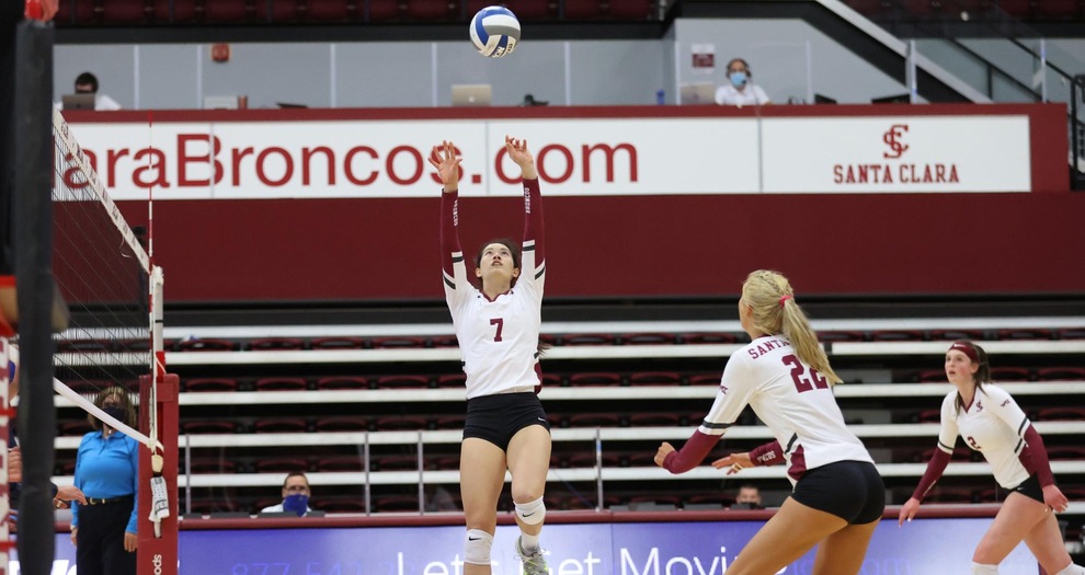 Volleyball Drops Five-Set Heartbreaker at Pacific