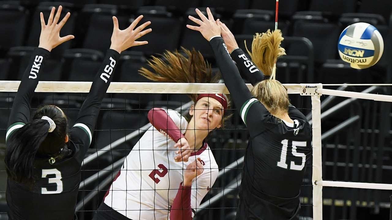 Volleyball Opens West Coast Conference Play This Week