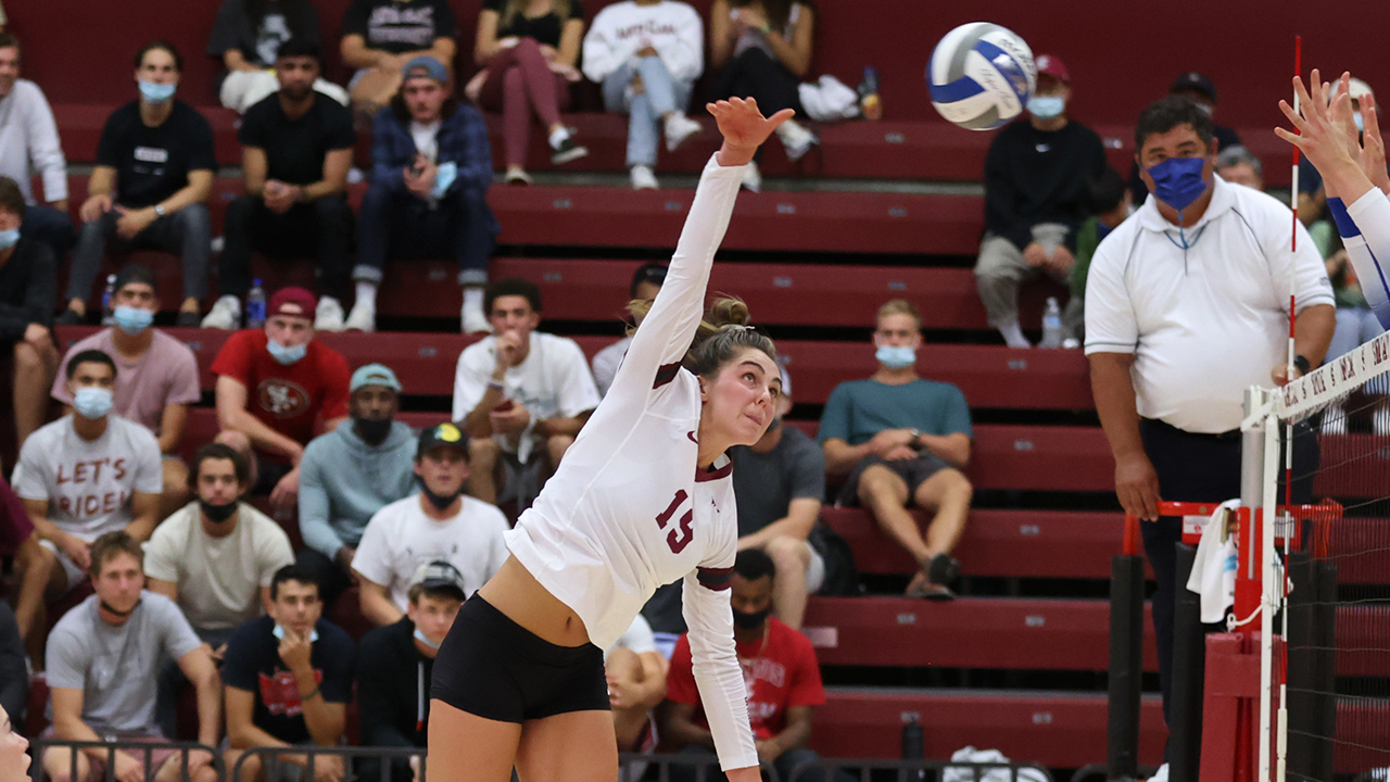 Volleyball Completes Road Trip with a Sweep Over Gonzaga