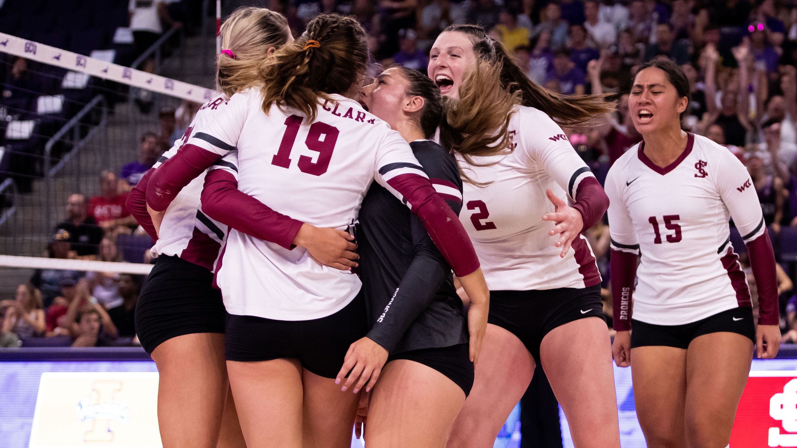 Volleyball Beats Wyoming in Four to Open GCU Invitational