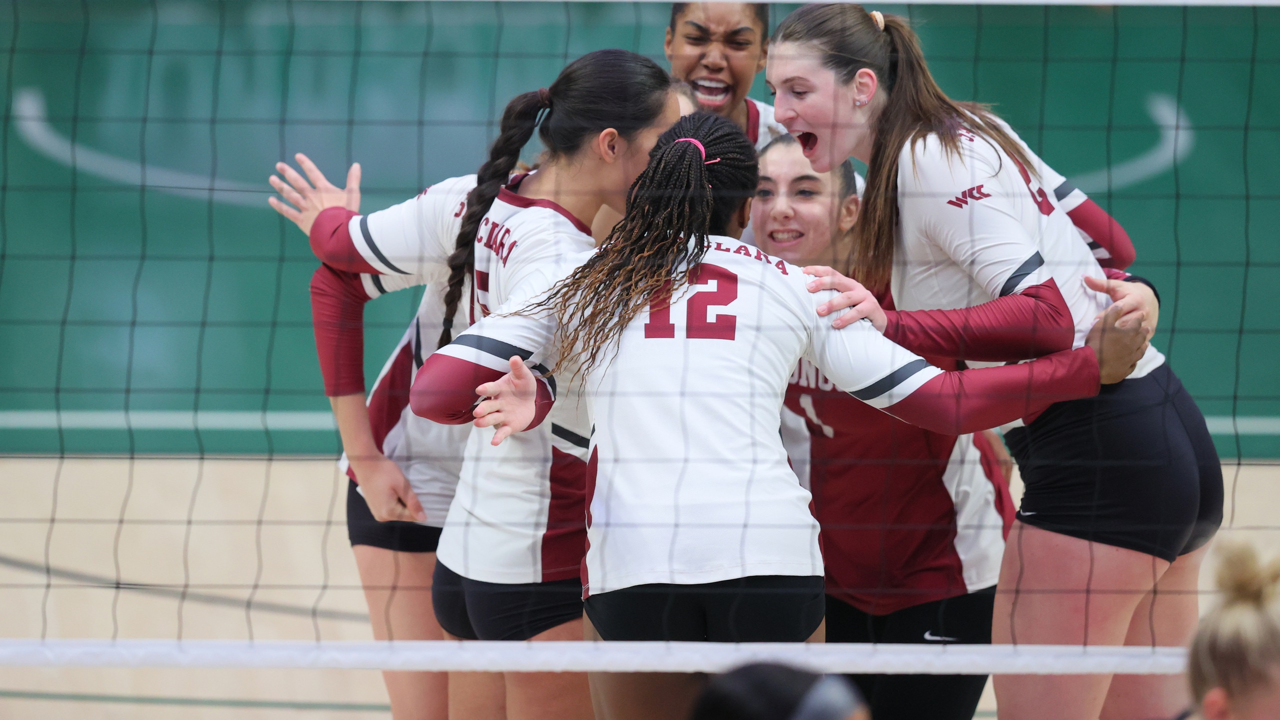 Volleyball's Hard-Fought Season Ends in Second Round of NIVC Against Pacific