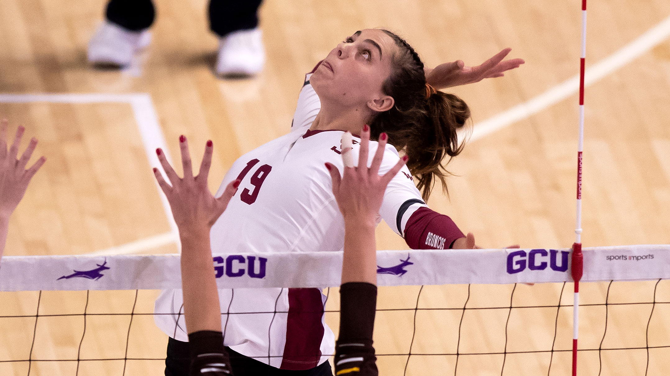 Volleyball Shows Versatility in Sweep Over Idaho at GCU Invitational