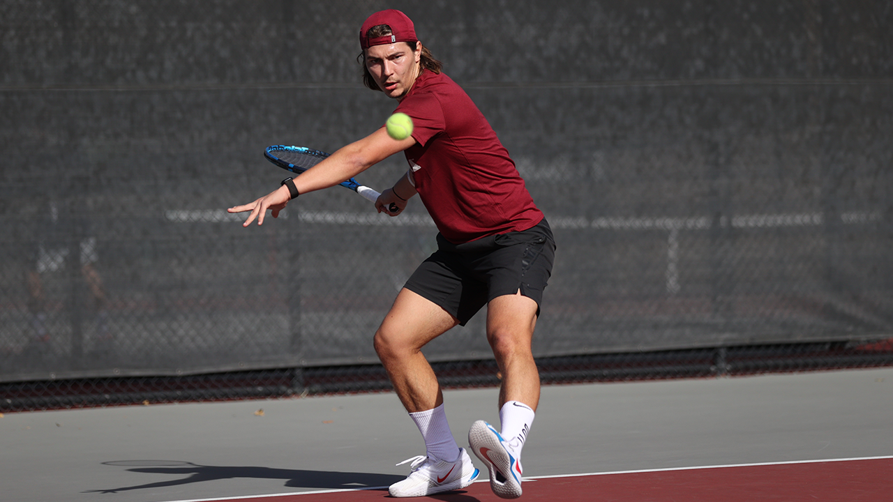 Cmager Clinches for Men’s Tennis in 4-3 Win Over Sacramento State