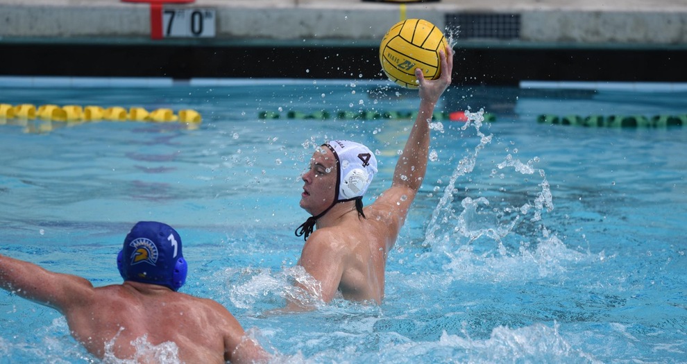 Men’s Water Polo Splits Final Two Games