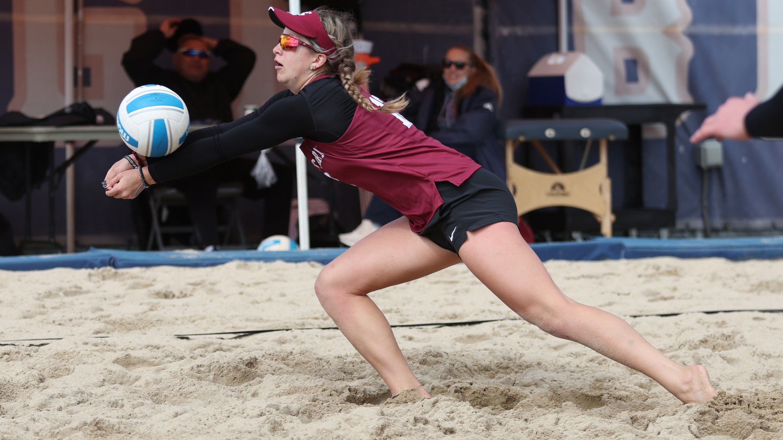 Beach Volleyball Drops Two Matches at UC Davis