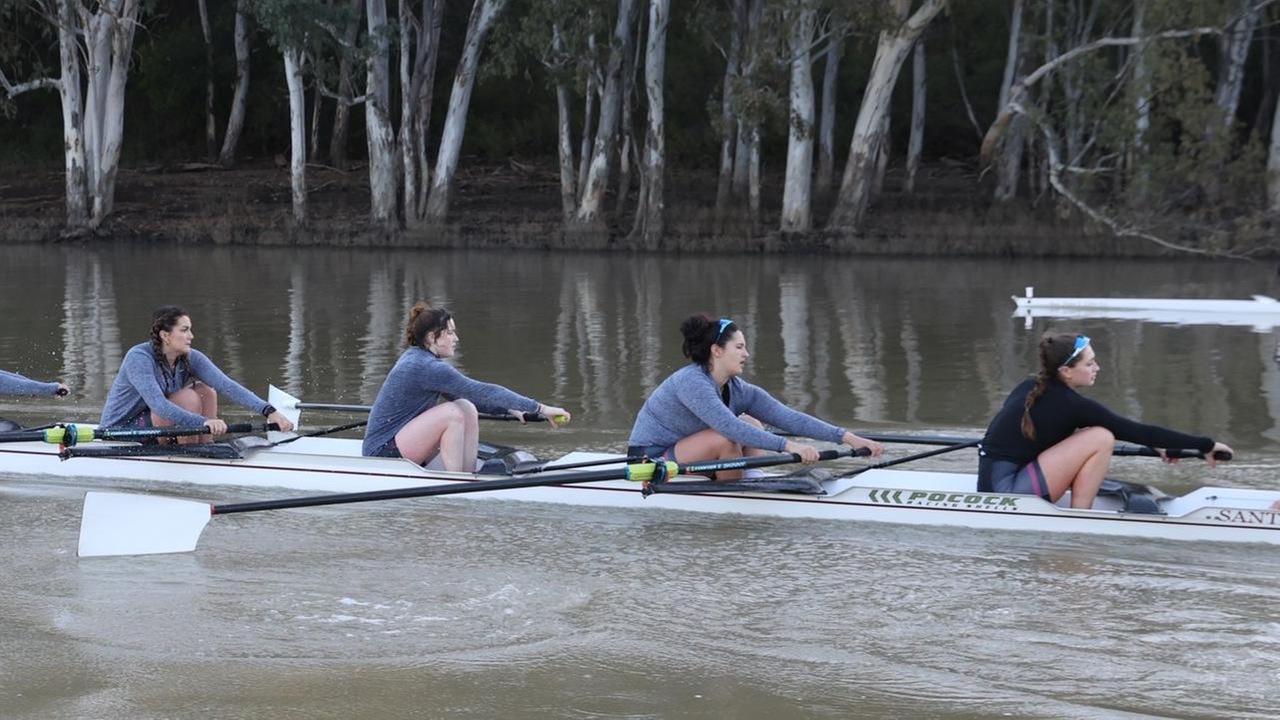 Women's Rowing Heads to WCC Championships