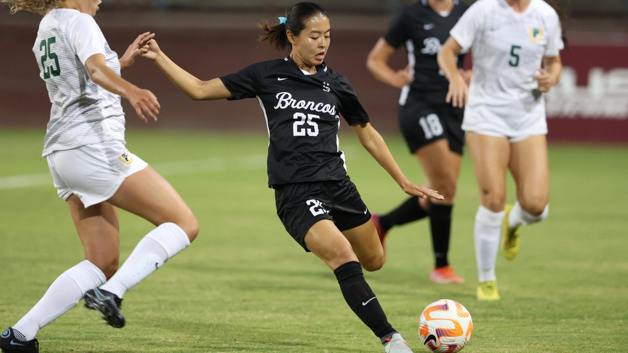 Conference Action Begins at Home With Pacific for Women's Soccer Saturday